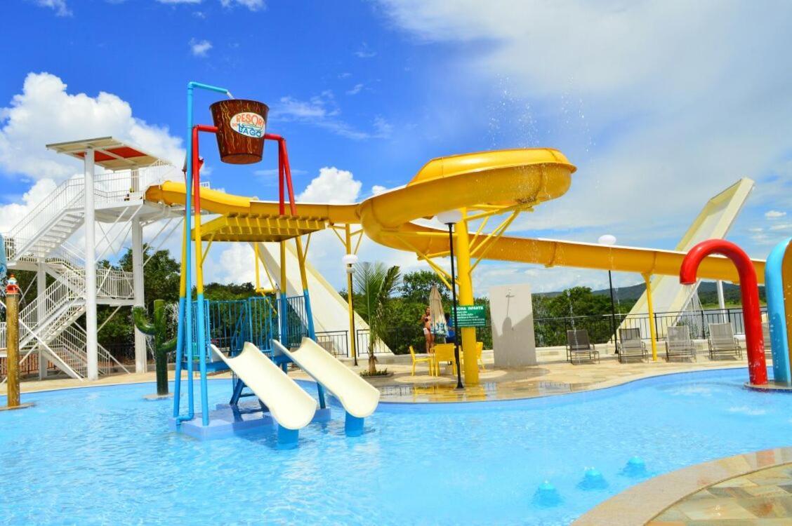 Resort Do Lago Apart Caldas Novas Eksteriør billede