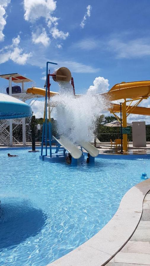 Resort Do Lago Apart Caldas Novas Eksteriør billede